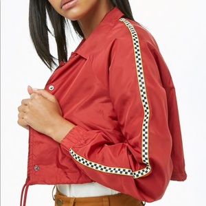 cropped windbreaker + bandue/ cropped tank top